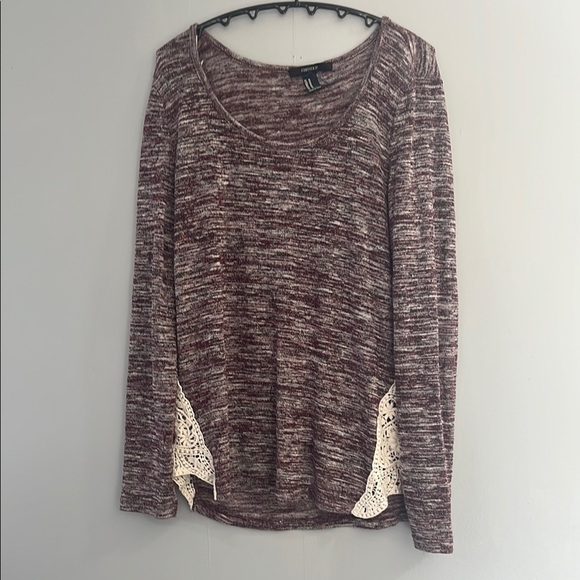 Women's Maroon Long Sleeve Top with ace Accents - Picture 1 of 4